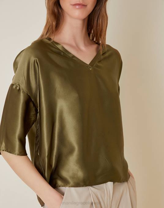 Manila Grace ملابس نحيف الأخضر العسكري بلوزة حريرية برقبة على شكل حرف V Z2TJ222