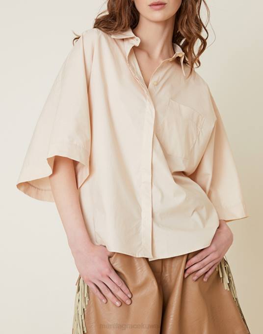 Manila Grace ملابس نحيف البيج الرملي قميص قطني يشبه الصندوق وأكمام بطول ثلاثة أرباع Z2TJ159