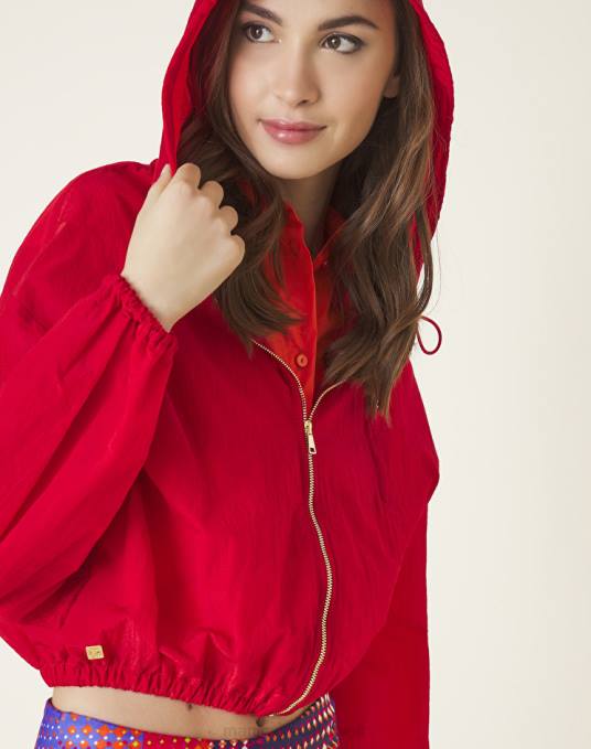 Manila Grace ملابس نحيف أحمر سترة بغطاء للرأس بلون سادة من النايلون المقاوم للتمزق Z2TJ341