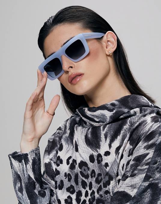 Manila Grace ملحق نحيف الغبار الأزرق النظارات الشمسية المربعة Z2TJ589